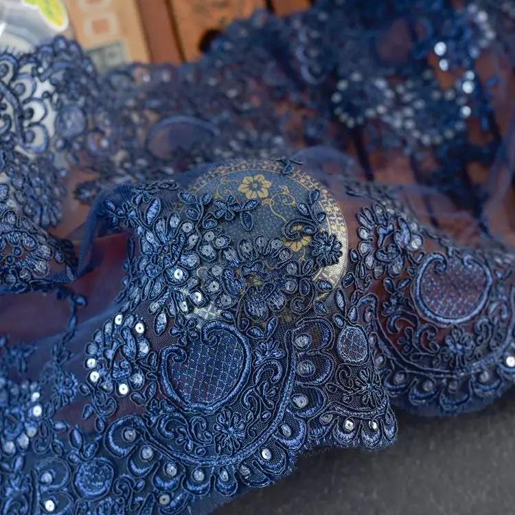 Yüksek Kaliteli Çok Renkli Pul - Table Runner Sequin incelemesi ve fiyatı